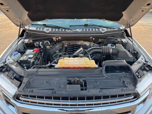 Used 2018 Ford F150 XLT w/ Equipment Group 302A Luxury AWD/4WD image 23