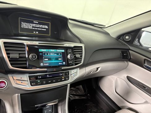 Used 2014 Honda Accord EX-L image 17