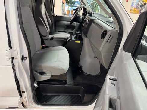 Used 2012 Ford E-350 and Econoline 350 Extended Super Duty w/ PWR Group image 20