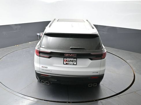 New 2026 GMC Acadia AT4 w/ Luxury Package AWD/4WD image 43