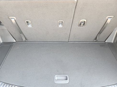 Used 2022 Kia Telluride SX w/ SX Prestige Package image 30