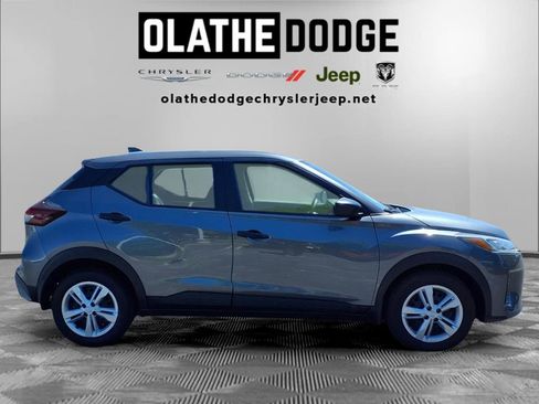 Used 2025 Nissan Kicks Play S FWD image 28