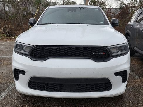 Used 2024 Dodge Durango GT image 2