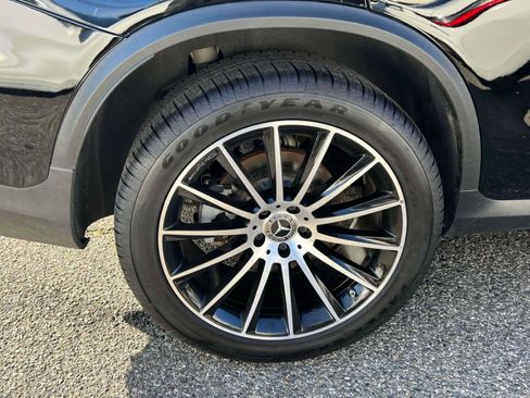 Used 2021 Mercedes-Benz GLC 300 4MATIC Coupe w/ AMG Line image 8
