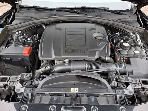 Used 2023 Jaguar F-PACE S image 27