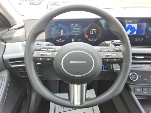 Used 2025 Hyundai Sonata SEL AWD/4WD image 11