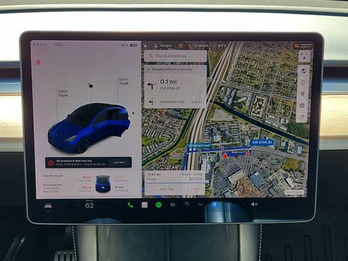 Used 2022 Tesla Model Y Performance image 17