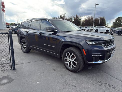 Used 2024 Jeep Grand Cherokee L Limited w/ Trailer Tow Package AWD/4WD image 33