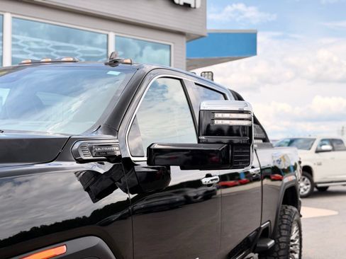 Used 2024 GMC Sierra 2500 Denali Ultimate w/ Max Trailering Package AWD/4WD image 5