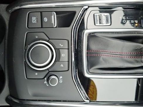 Used 2025 MAZDA CX-5 Carbon Edition image 46