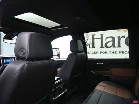 Used 2023 Chevrolet Silverado 3500 High Country w/ Z71 Off-Road Package image 24