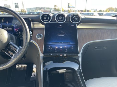 Certified 2023 Mercedes-Benz GLC 300 4MATIC image 31