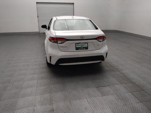 Used 2021 Toyota Corolla LE FWD image 6