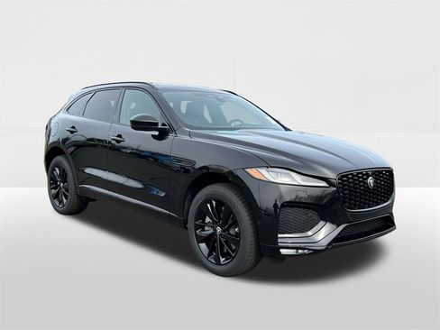 New 2026 Jaguar F-PACE R-Dynamic S image 5