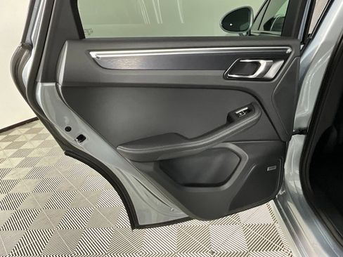 Used 2023 Porsche Macan GTS image 25