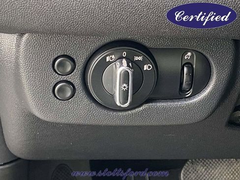 Used 2019 MINI Cooper Clubman S w/ Signature Upholstery Package image 17