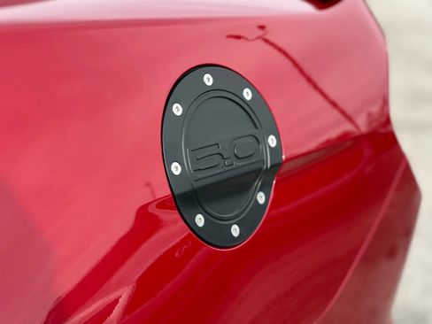 Used 2020 Ford Mustang GT image 39