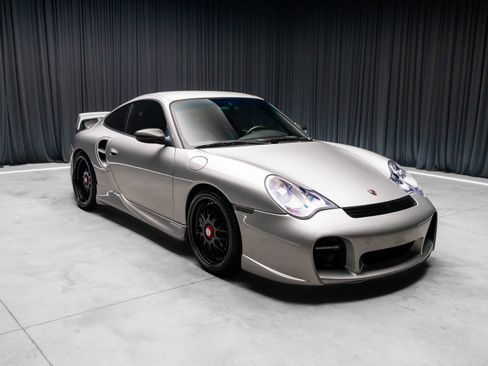 Used 2003 Porsche 911 Turbo AWD/4WD image 17