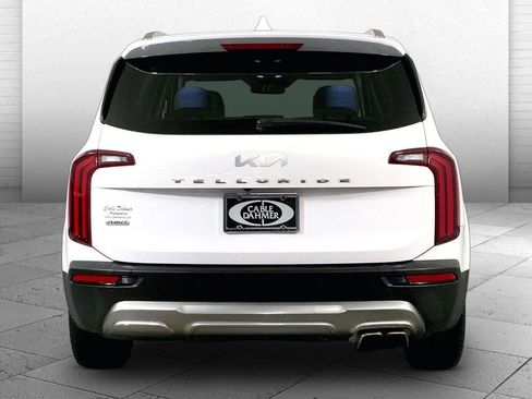 Used 2022 Kia Telluride SX AWD/4WD image 3
