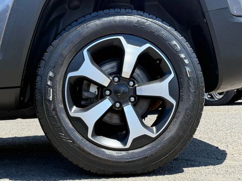 Used 2020 Jeep Renegade Trailhawk w/ Popular Equipment Group image 32