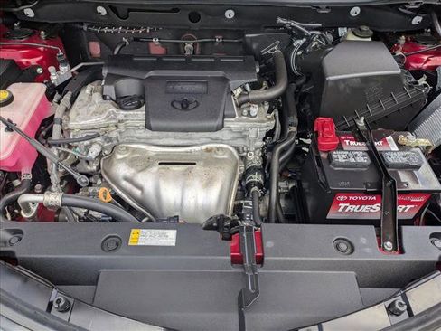 Used 2018 Toyota RAV4 SE w/ Power Extra Value Package image 20