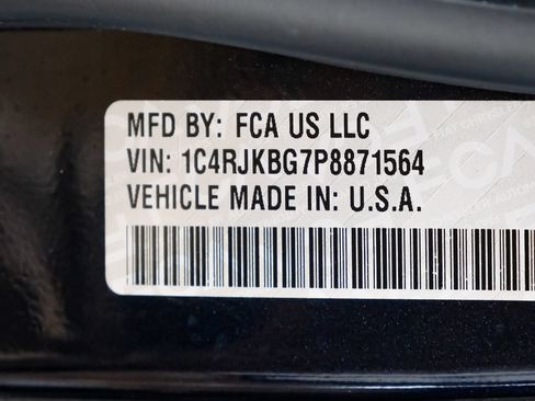 Used 2023 Jeep Grand Cherokee L Limited AWD/4WD image 64