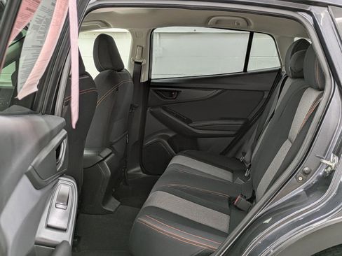 Used 2018 Subaru Crosstrek 2.0i Premium image 8