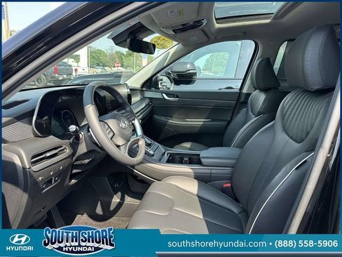 Certified 2024 Hyundai Palisade Limited AWD/4WD image 18