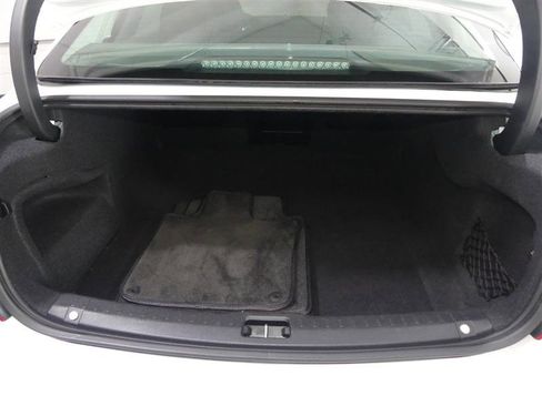 Used 2018 Volvo S90 T6 Inscription image 9