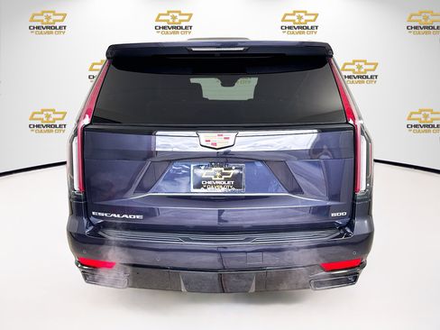 Used 2023 Cadillac Escalade ESV Sport w/ Touring Package image 6