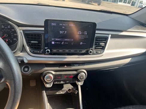 Used 2021 Kia Rio S w/ Technology Package FWD image 8
