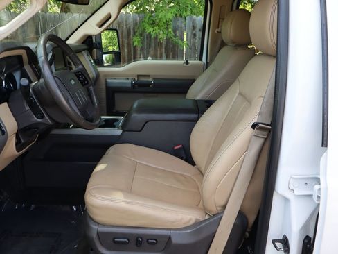 Used 2014 Ford F250 Lariat AWD/4WD image 19