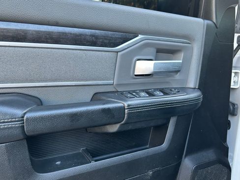 Used 2021 RAM 2500 Big Horn image 16