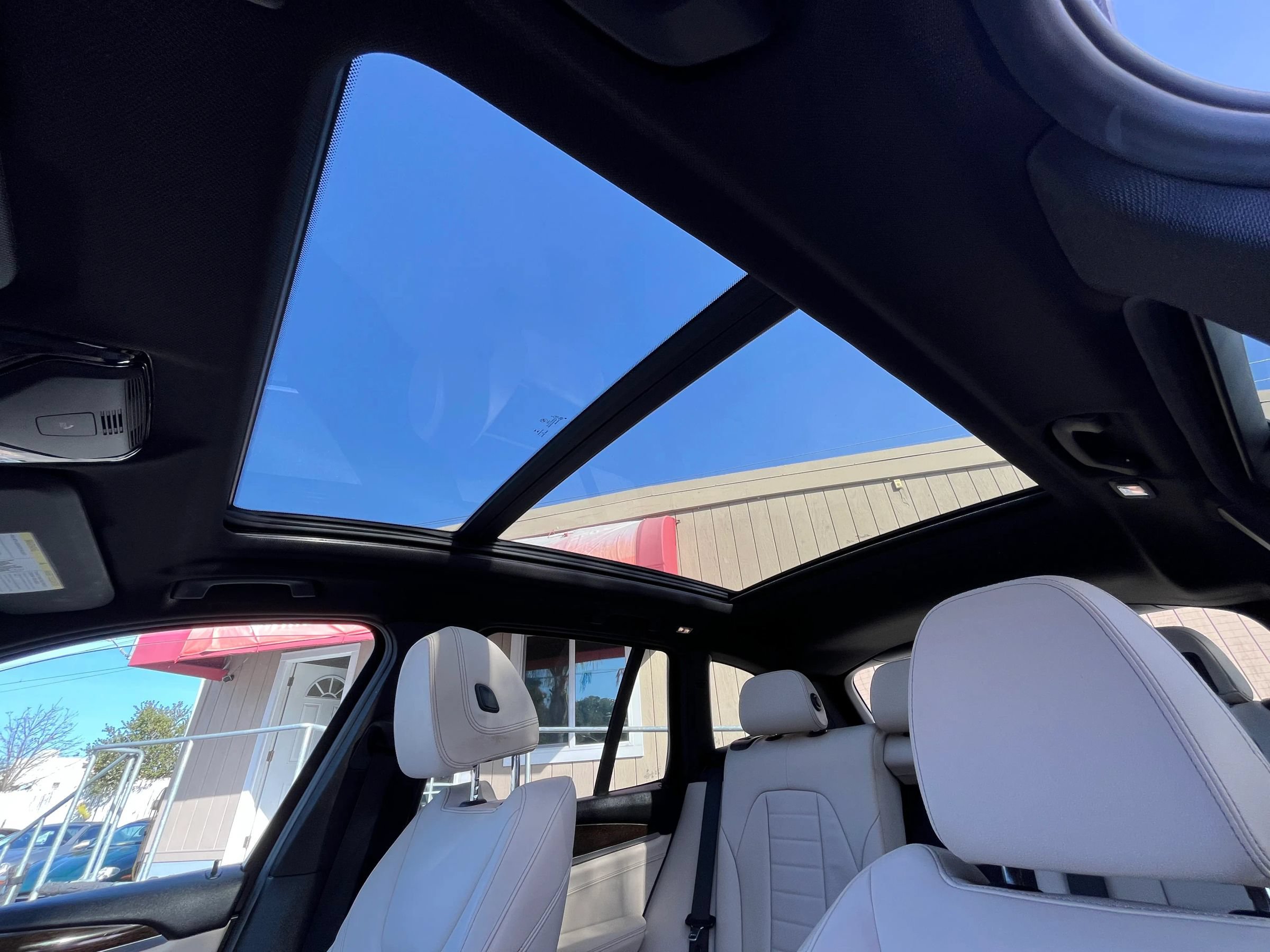 Used 2018 BMW X3 xDrive30i AWD/4WD image 25
