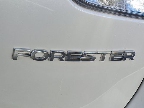 Certified 2023 Subaru Forester Limited image 31