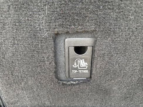 Used 2019 Toyota Highlander Limited image 23