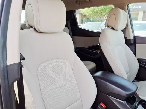 Used 2017 Hyundai Santa Fe Sport AWD/4WD image 12