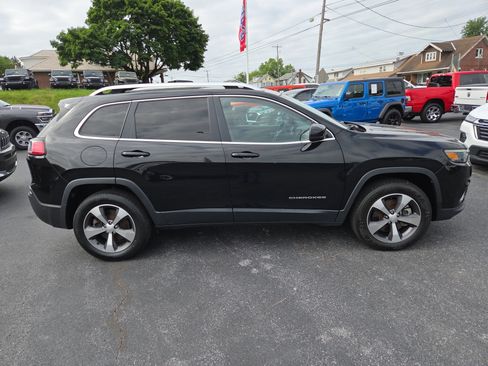 Certified 2021 Jeep Cherokee Limited AWD/4WD image 2