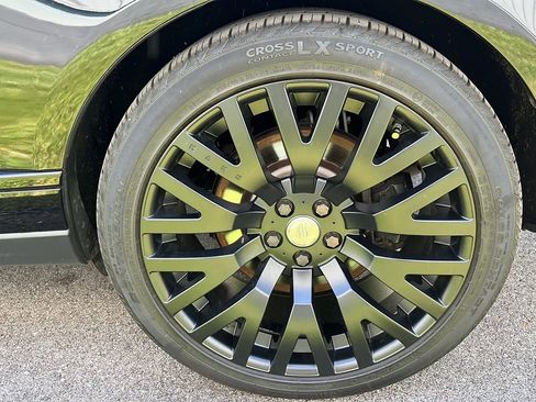 Used 2016 Land Rover Range Rover LWB SV Autobiography image 11