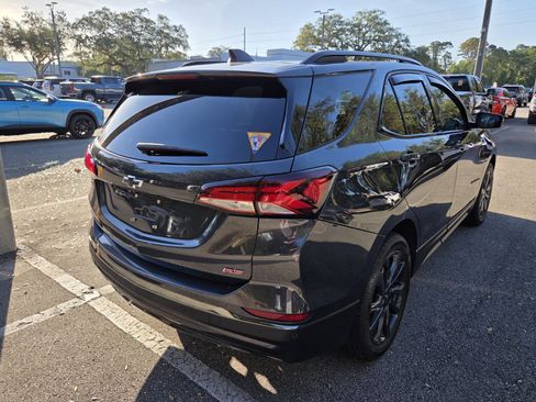 Certified 2023 Chevrolet Equinox RS w/ RS Leather Package FWD image 3