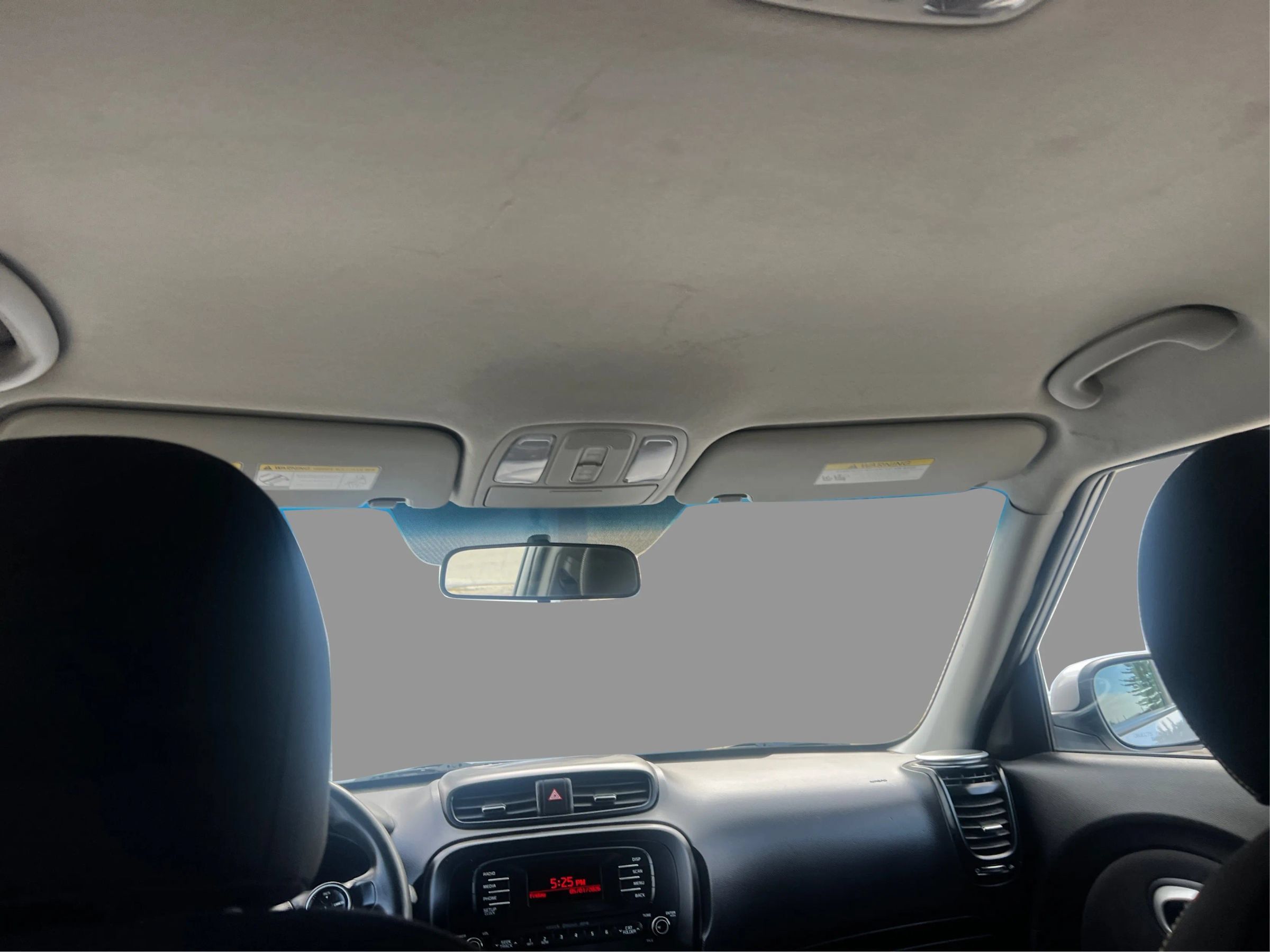 Used 2015 Kia Soul + FWD image 19