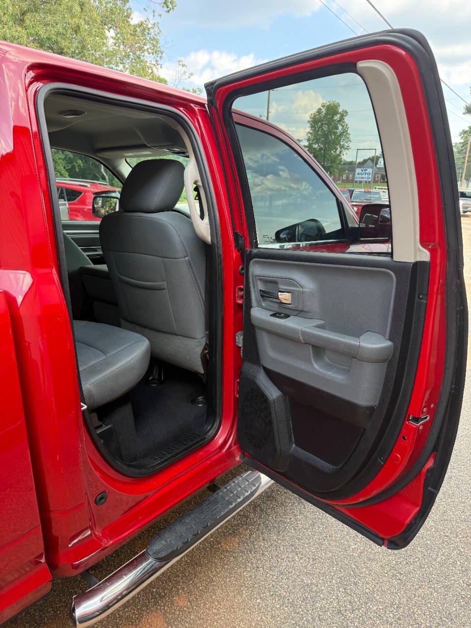 Used 2015 RAM 1500 Big Horn AWD/4WD image 15