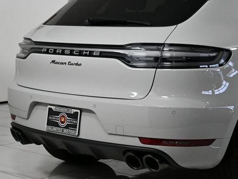 Used 2021 Porsche Macan Turbo w/ Premium Package Plus (PF0) image 40