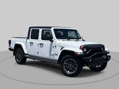 Used 2021 Jeep Gladiator Overland w/ Trailer Tow Package