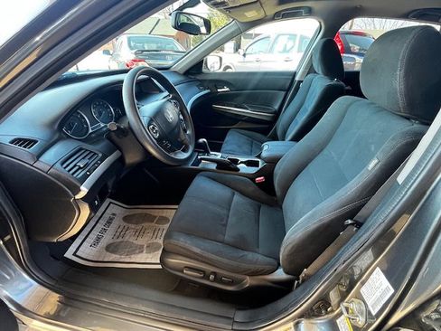 Used 2014 Honda Crosstour EX image 9