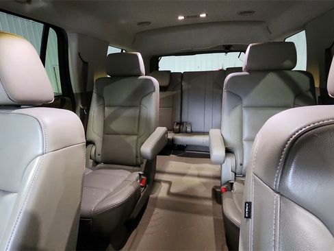 Used 2019 GMC Yukon SLT image 27