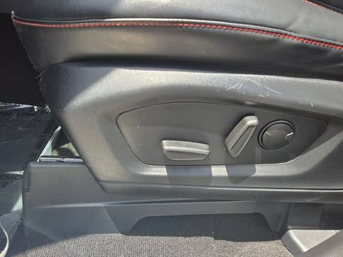 Certified 2025 Ford Explorer ST-Line AWD/4WD image 10