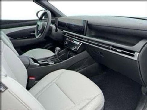 Certified 2025 Hyundai Santa Cruz SEL image 15