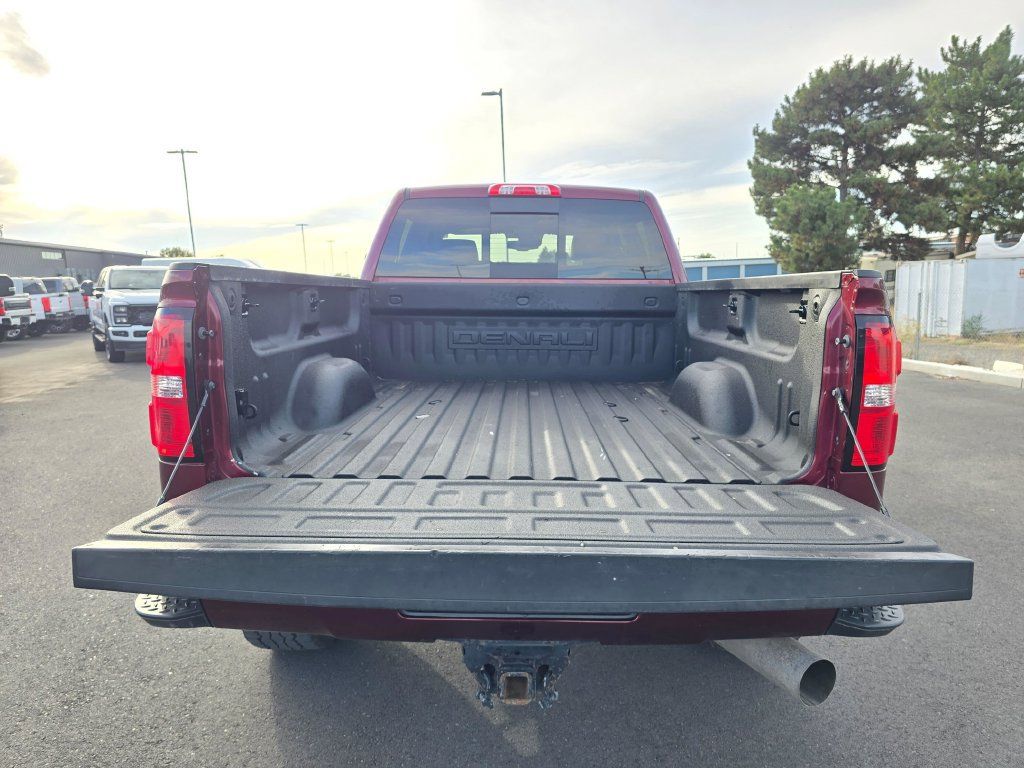 Used 2017 GMC Sierra 3500 Denali w/ Duramax Plus Package AWD/4WD image 29