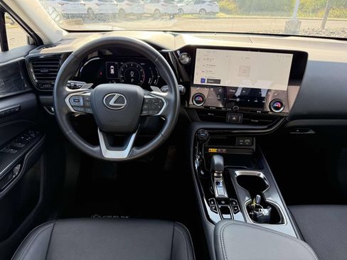 Used 2025 Lexus NX 350 AWD w/ Cold Area Package image 8